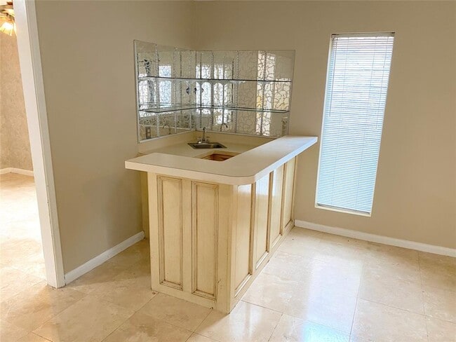 Building Photo - 1103 Forest Home Dr