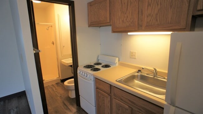 Building Photo - 1901 Texas Ave