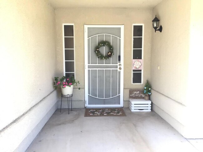 Building Photo - 1555 Morgan Dr