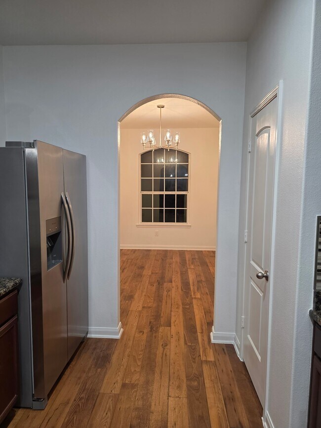 Building Photo - 1819 Opal Peach Dr