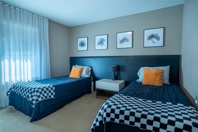 Building Photo - 1004 Tourmaline Dr