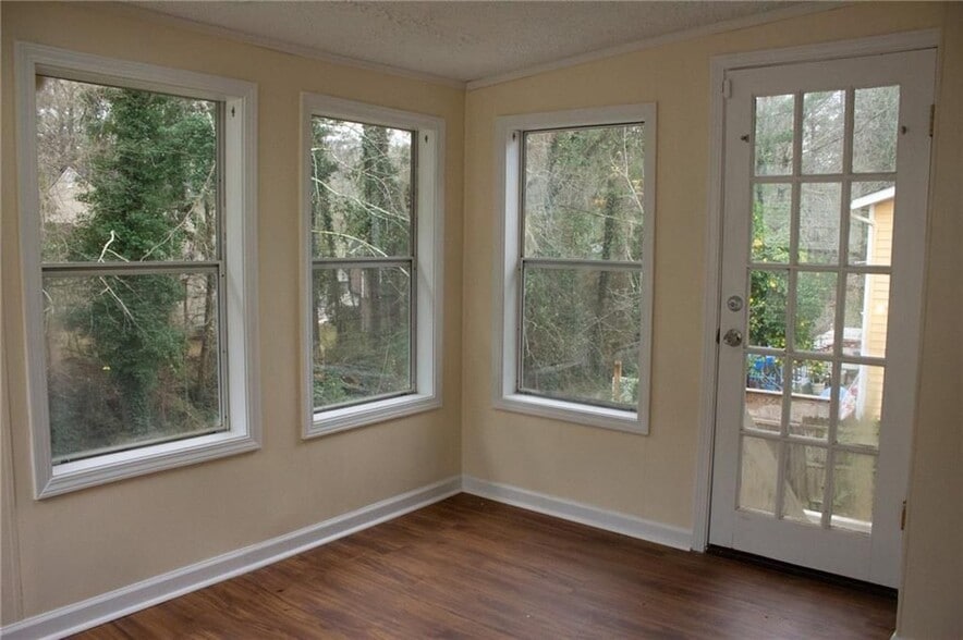 Building Photo - 4257 Sheppard Crossing Way