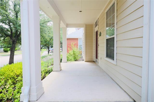 Building Photo - 1821 Forsythe Dr