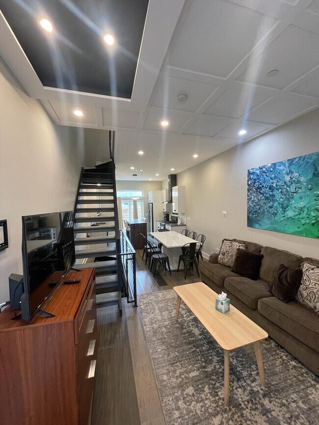 Building Photo - 1209 S 26th St