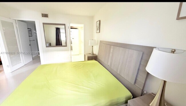 Building Photo - 6801 Harding Ave