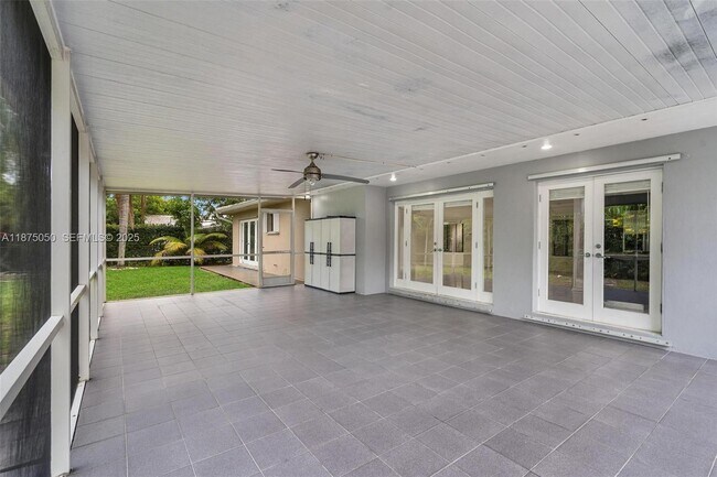 Building Photo - 20525 Highland Lakes Blvd