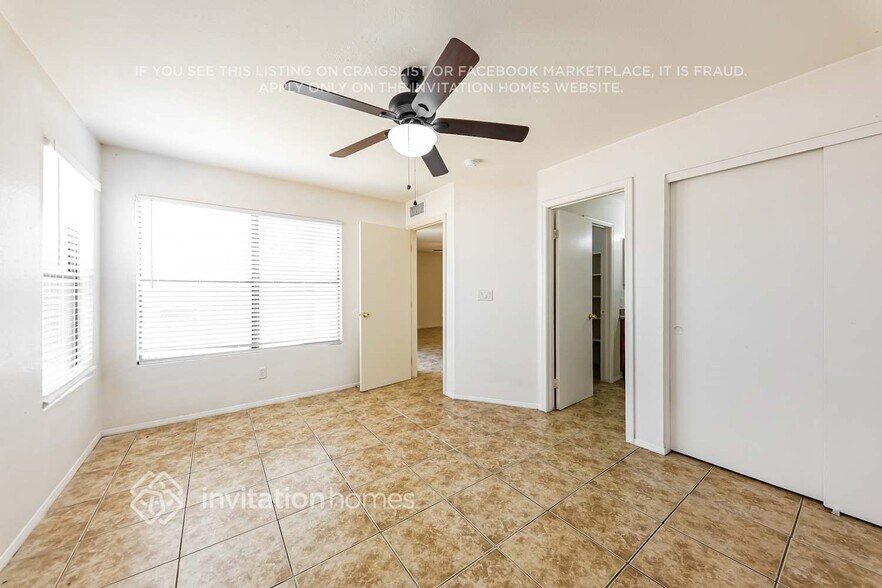 Building Photo - 4545 N 67th Ave