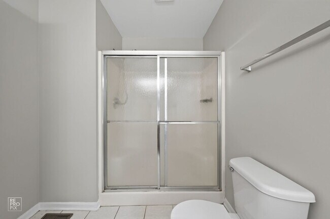 Building Photo - 1738 Windward Ct