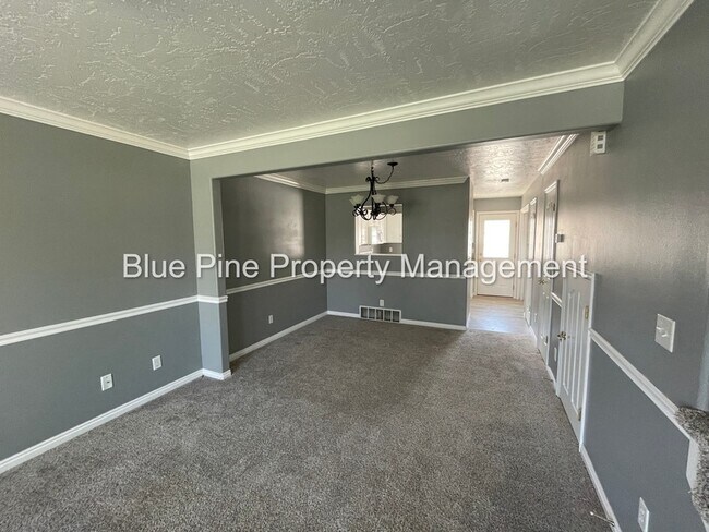 Building Photo - 217 Georgetown Dr