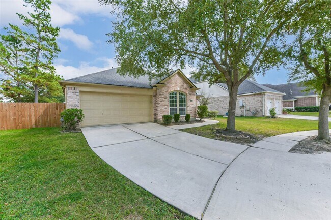 Building Photo - 15838 Mossy Shores Ct