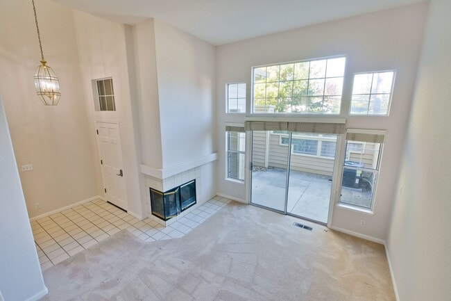 Building Photo - 4616 Hampton Falls Pl