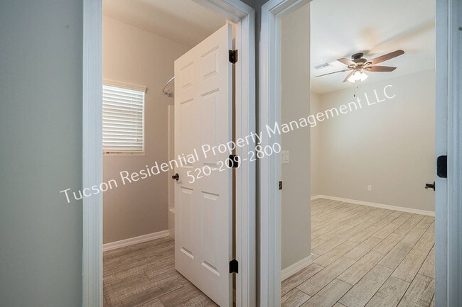 Building Photo - 7334 E Alderberry St