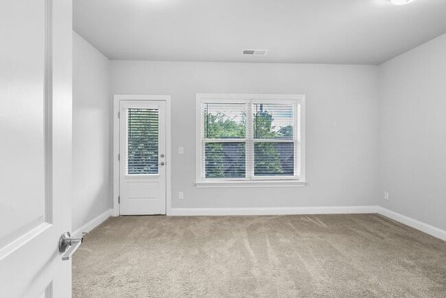 Building Photo - 3143 Quinn Pl