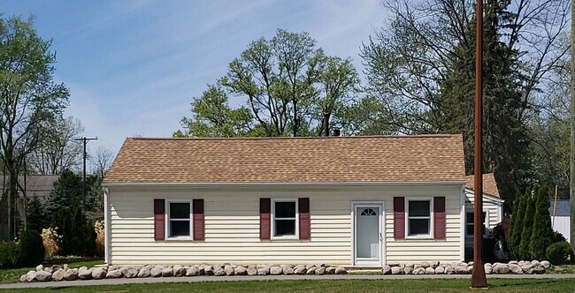 Building Photo - 5615 John R Rd