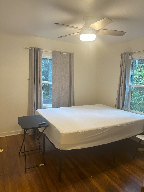 Building Photo - 206 S Madison St