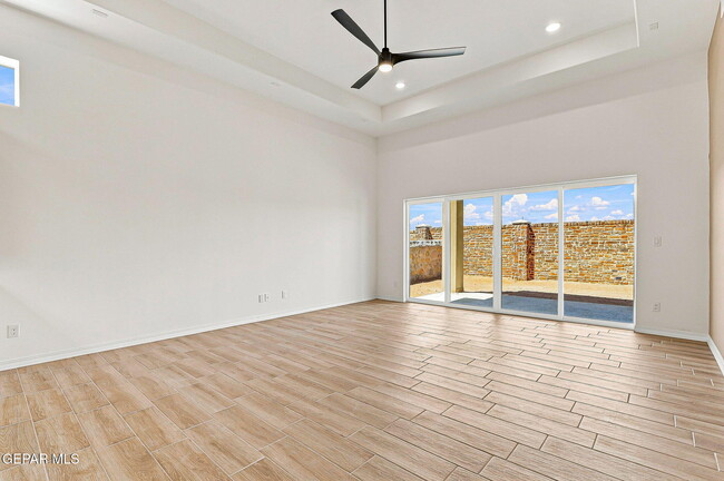 Building Photo - 15337 Promise Ct