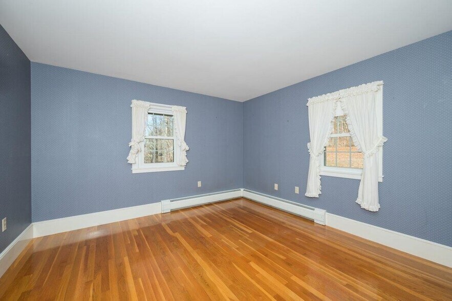 Building Photo - 45 Weare