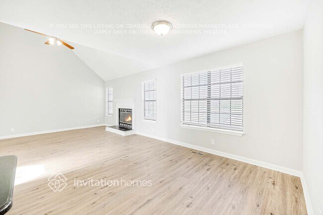 Building Photo - 5512 Seesaw Rd