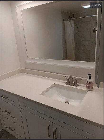 master bathroom - 3050 N Palm Aire Dr