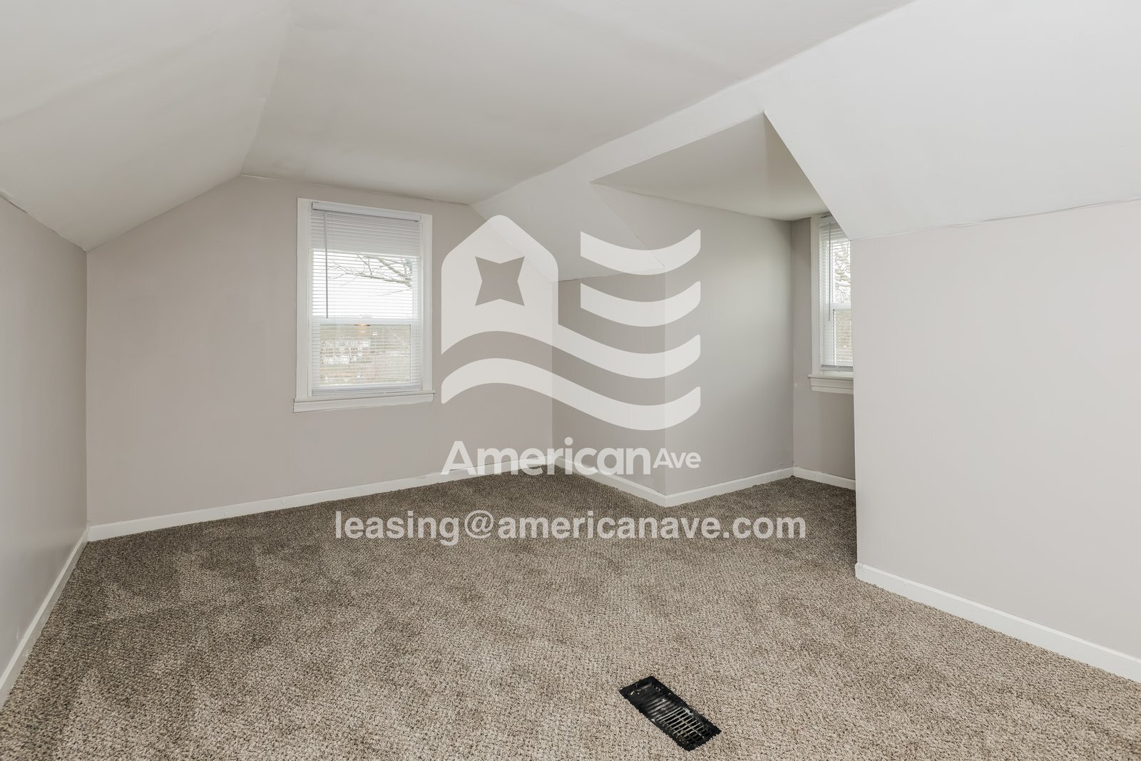 Building Photo - 1316 Kingsley Ave