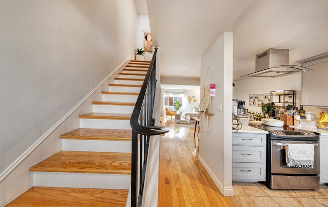 Building Photo - 2628 Kansas Ave