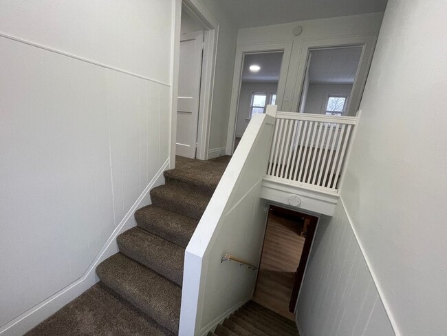 Building Photo - Click the “Apply Now” button or email wapmrentals@gmail.com for a prompt response.