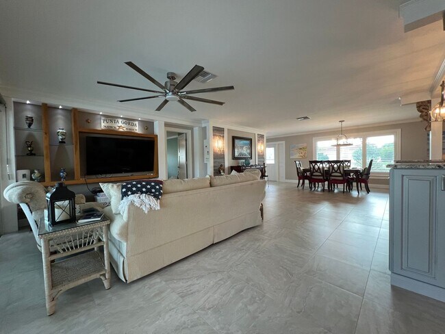 Building Photo - Furnished ** Punta Gorda Isles Vacation Home ** Heated Pool ** Canal / Boat Dock ** $7,500