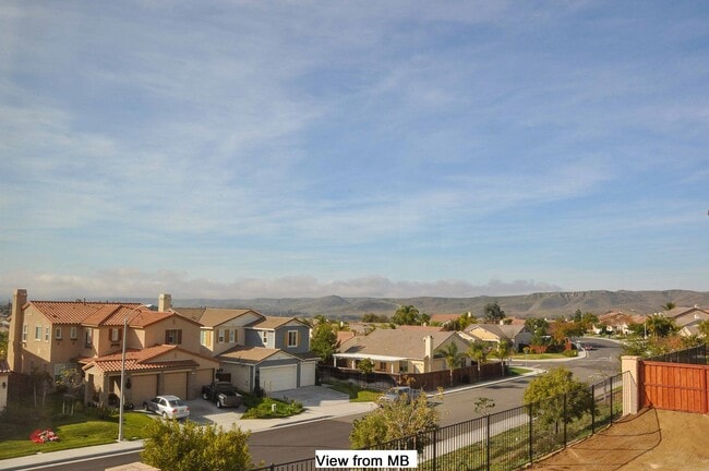 Building Photo - 1167 Vista Pointe Blvd