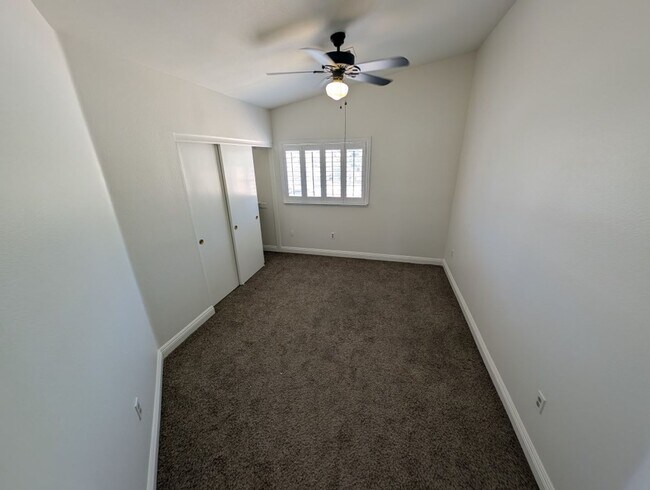 Building Photo - 8432 Airmont Ct