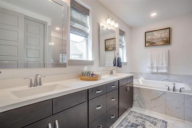 Building Photo - 4913 Hidden Grove Dr