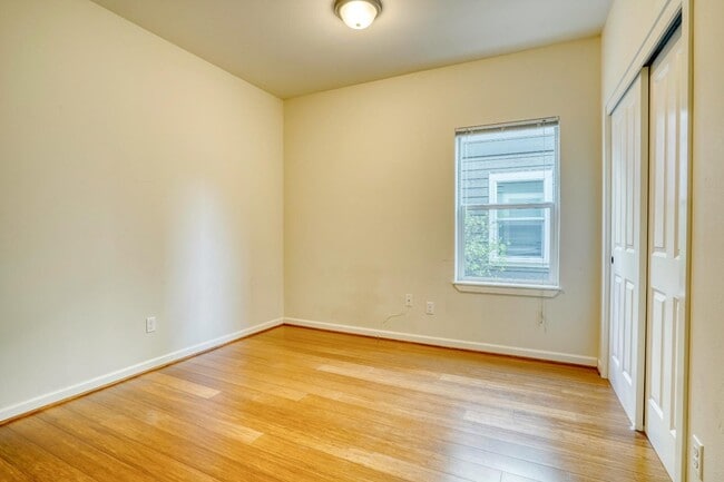 Building Photo - 8320 N Princeton St