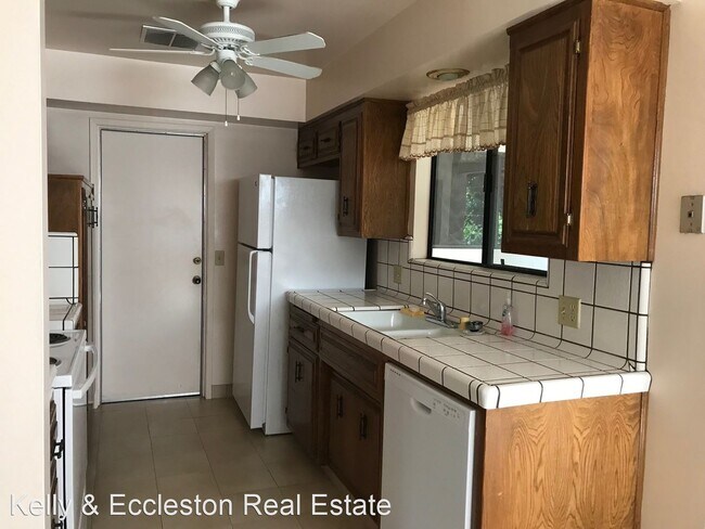 Building Photo - 2 br, 2 bath House - 5909 Sunny Palms #16