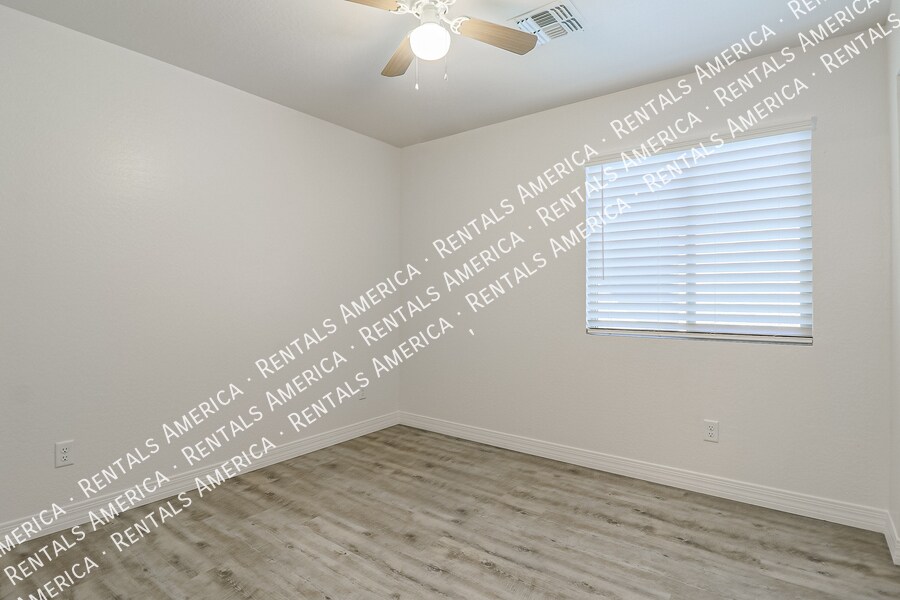 Building Photo - 12532 W St Moritz Ln