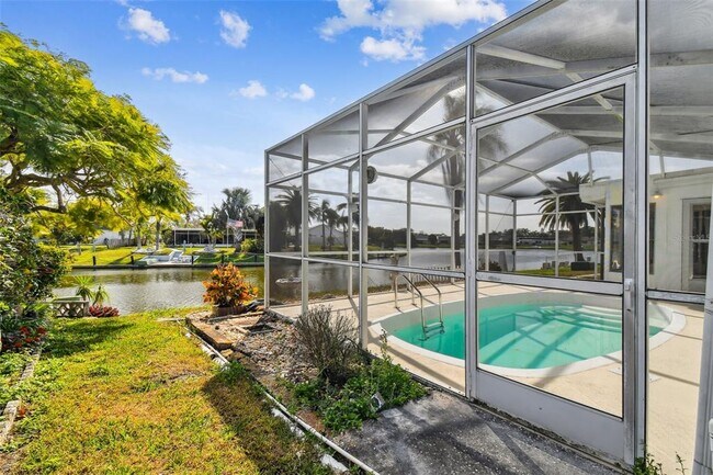 Building Photo - 3248 Rock Valley Dr