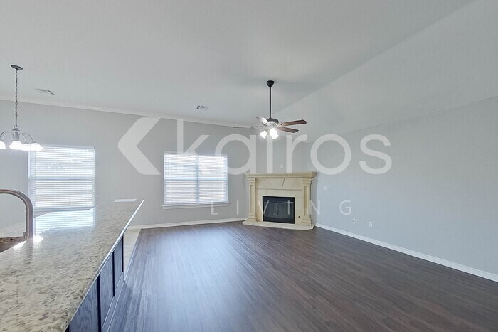 Building Photo - 11637 SW 10th St