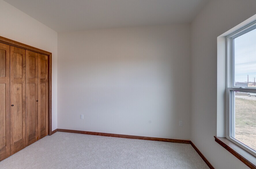 Building Photo - 103 Graelyn Cir