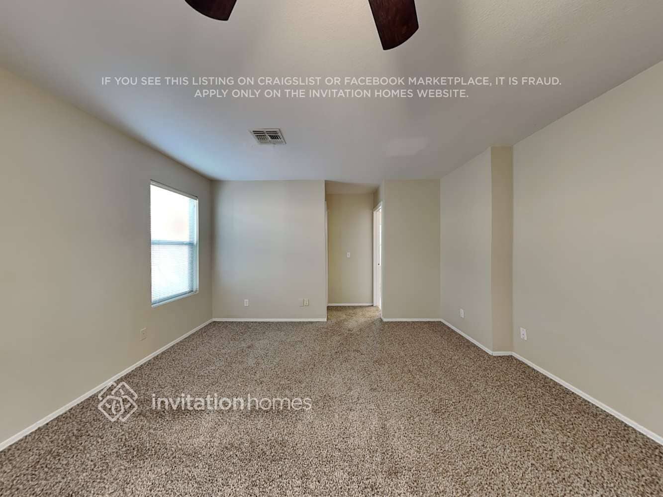 Building Photo - 1533 S Halsted Dr