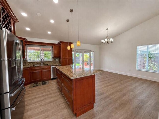 Building Photo - 4340 SW 146th Ct