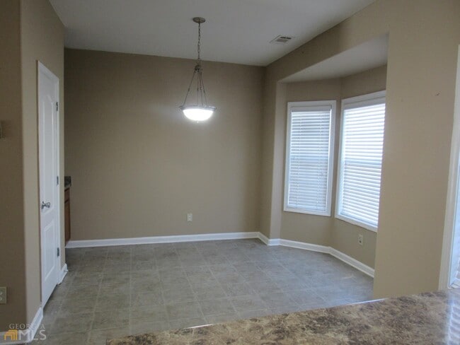 Building Photo - 2733 Rocky Ct