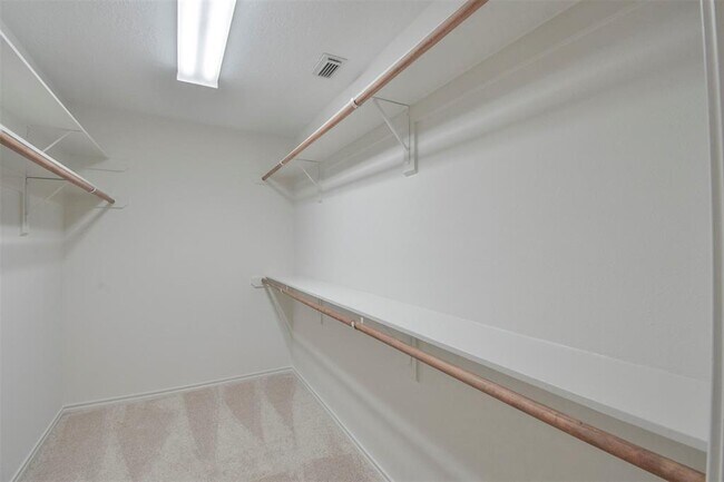 Building Photo - 20219 Entrada Ct