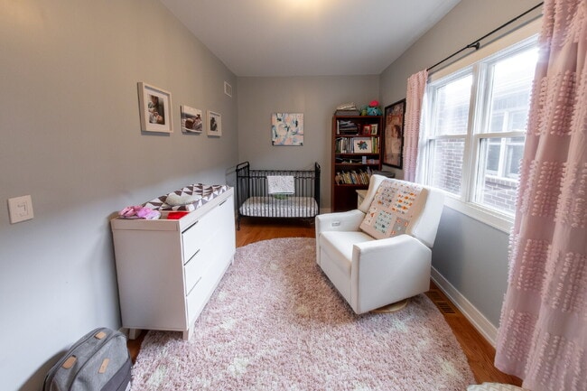 Building Photo - Beautiful West Humboldt Park Single Family Home