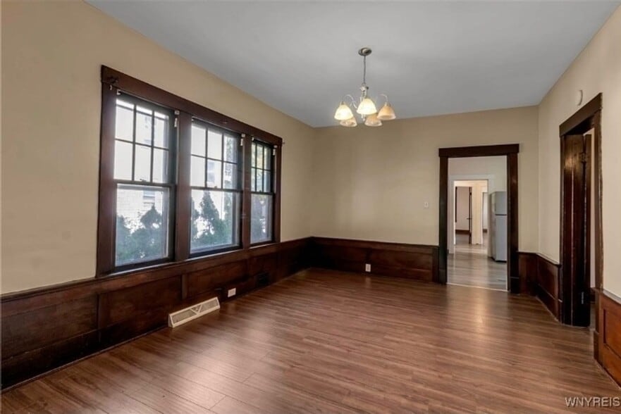 Building Photo - 137 Southside Pkwy