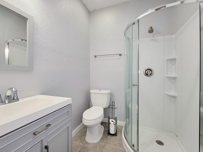 Building Photo - 16361 Eastchase St