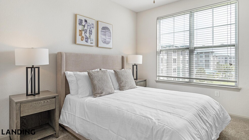 Building Photo - 75 W 18th St