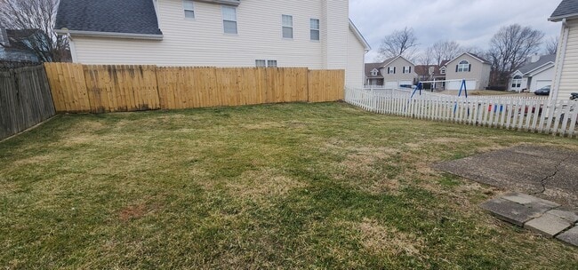 Building Photo - Fantastic 3 Bedrooms & 1.5 Bathroom, Two Story with a Garage!  Freshened Paint throughout!  Newer...