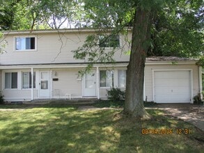 Building Photo - 4426 Huron Cir