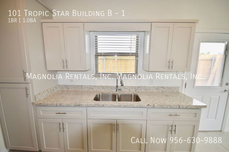 Building Photo - 101 E Tropic Star Dr