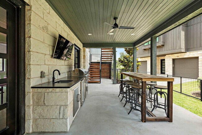 Building Photo - 2204 Escape Blvd.