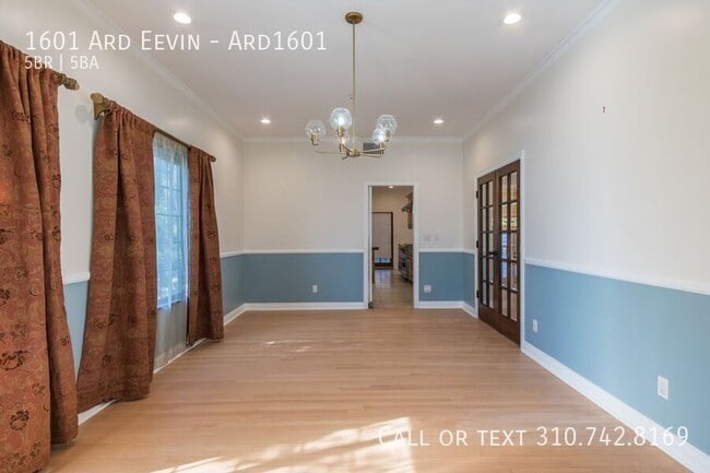 Building Photo - 1601 Ard Eevin Ave