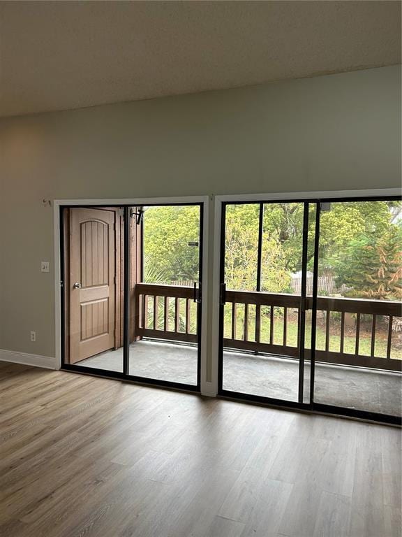 Building Photo - 958 E Michigan St